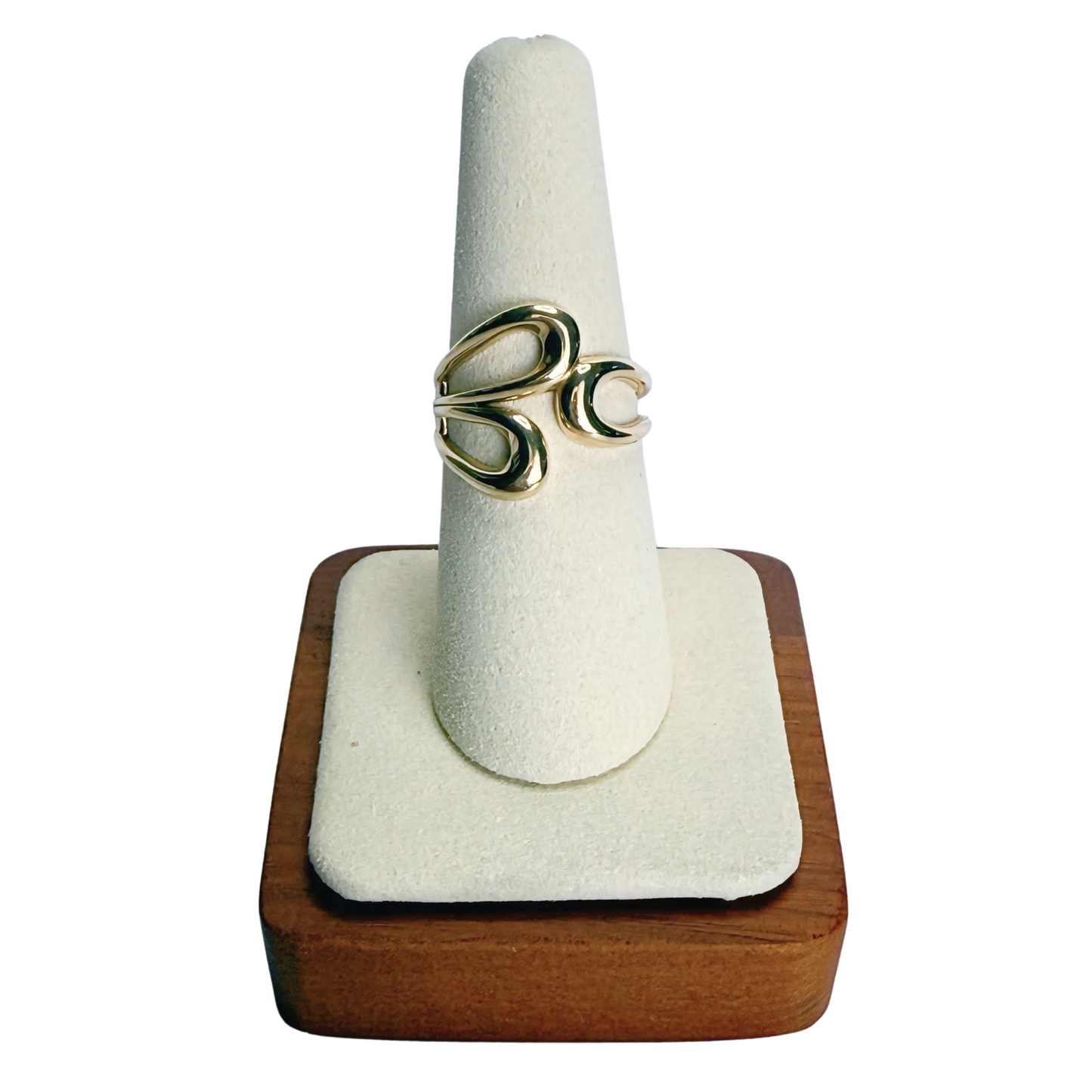 10k gold 3-leaf ring size 7
