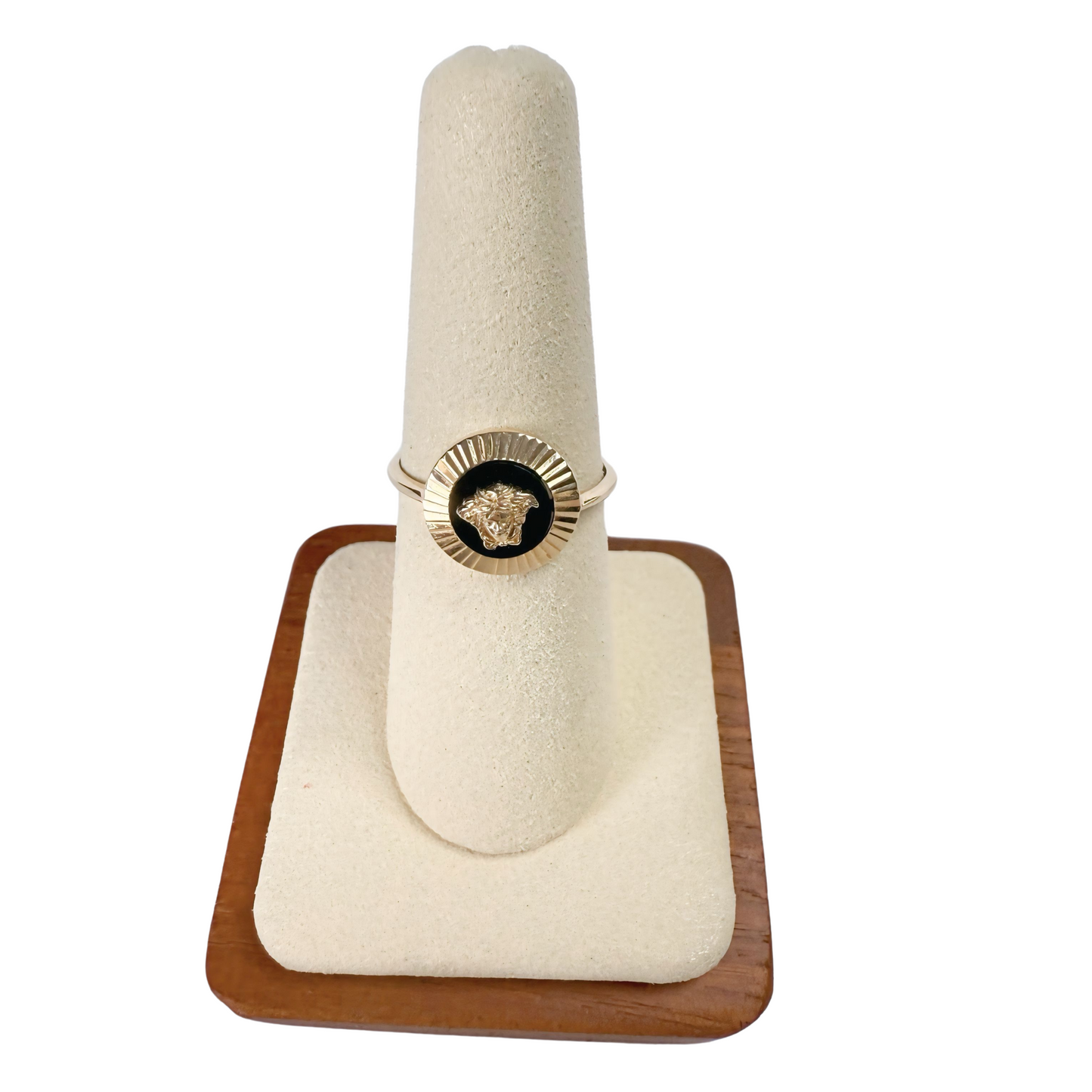Versace 10k gold ring adorned with onyx stone size 7 for women