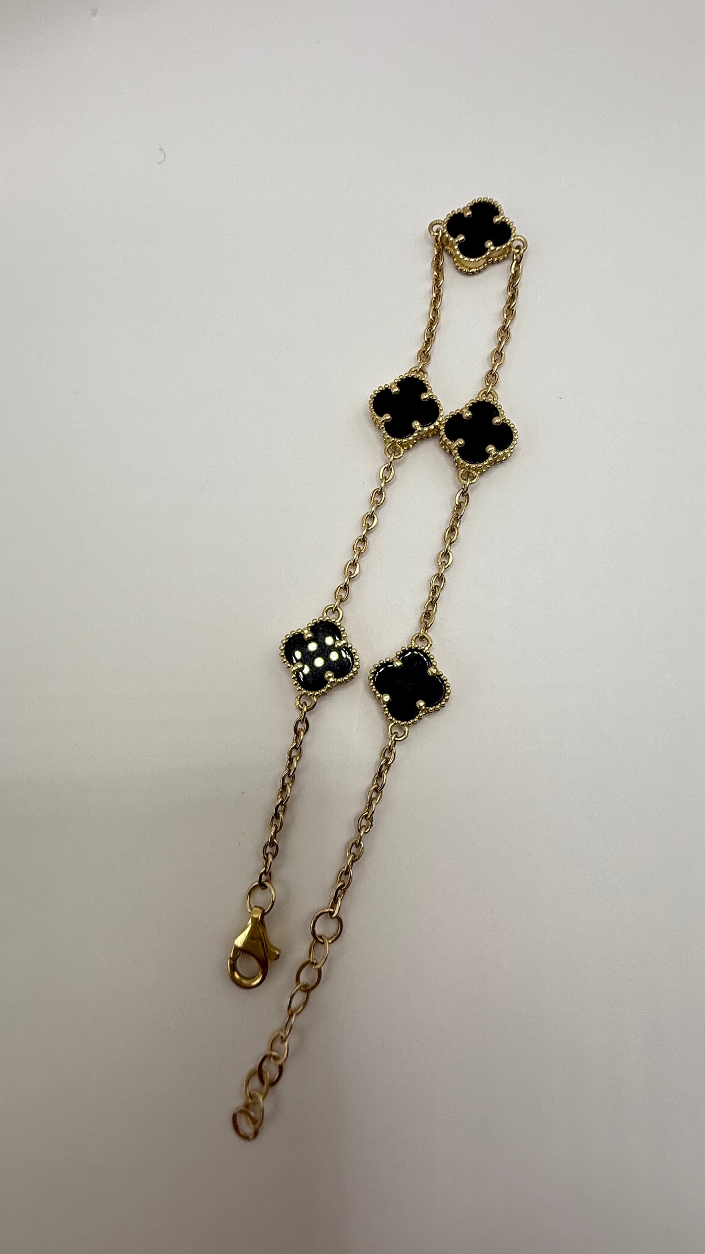 10k gold clover bracelet with 5 black flowers, size 8 for women