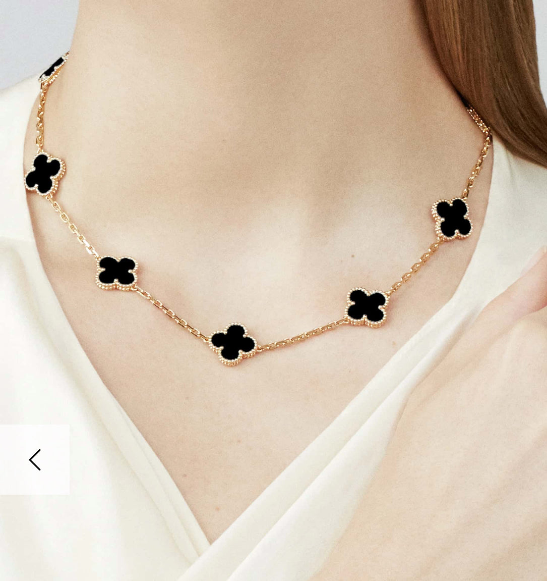 10k Gold Clover Necklace with 10 Dark Flowers, Women's Size 18mm