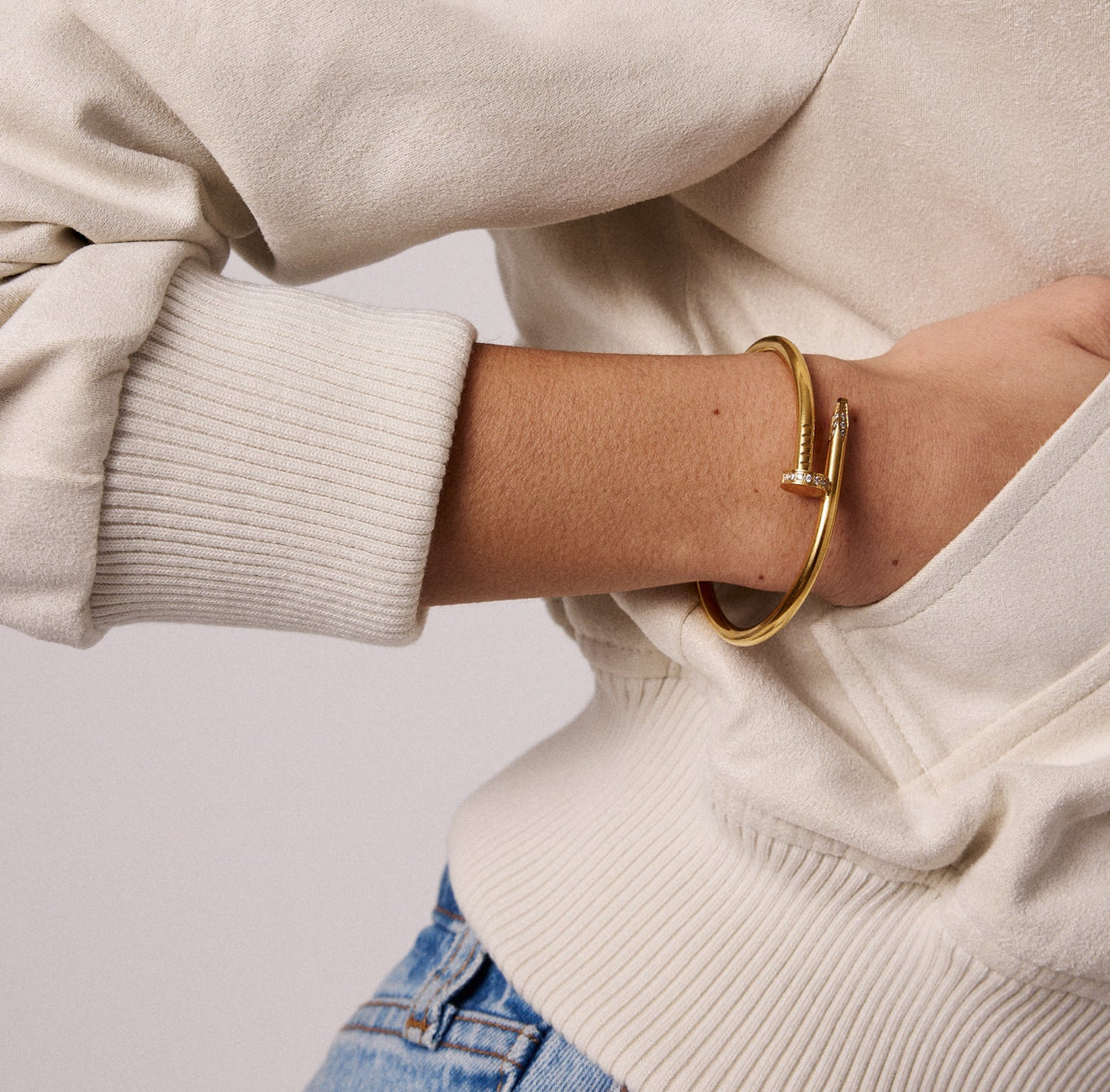 Cartier 10k gold bracelet, size 17 for women