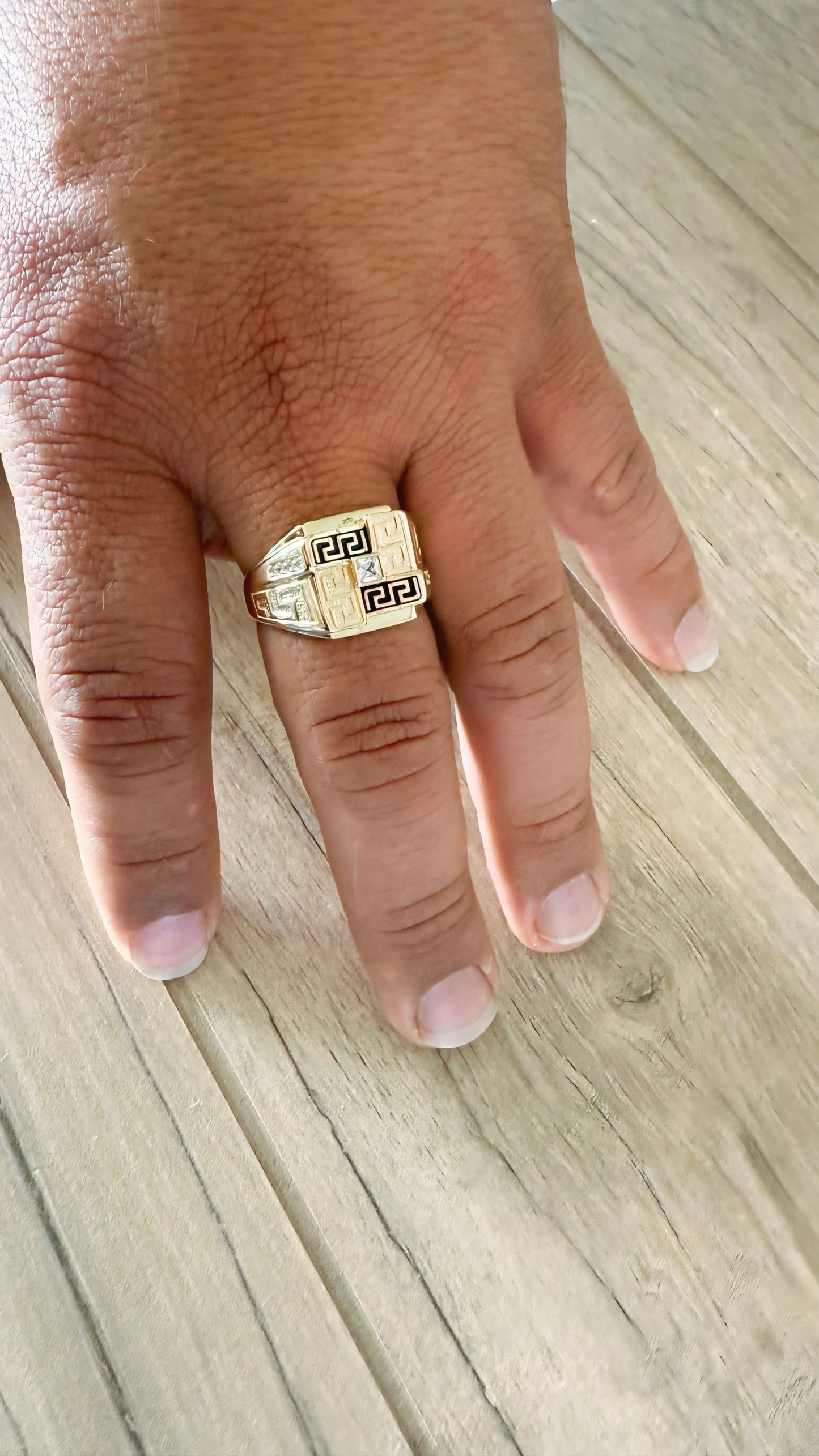 Versace 10k gold ring adorned with zirconia, size 12 for men