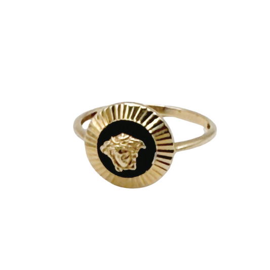 Versace 10k gold ring adorned with onyx stone size 7 for women