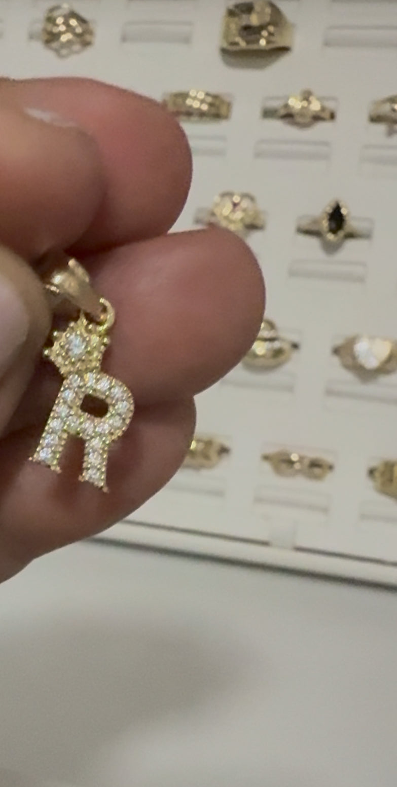 10k gold letter R pendant with zirconia and unisex crown