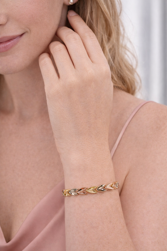 Pulsera de hoja tricolor de oro de 10 quilates para mujer, 7 1/2 pulgadas (5,89 mm)