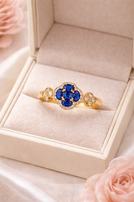 Anillo Flor de la Suerte en Oro de 14k para Mujer Talla 8